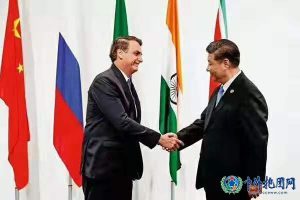 巴西总统访华 中外抱团南美主席江弘随访