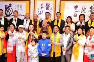 彭如意、曾柏良、郑点等广西电视台拍摄春节拜年视频