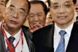 李克强出访泰国，泰国中华总商会，中外抱团专家泰国著名侨领梁柱稳等共同参加会见