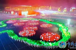 中外抱团带你祖国70华诞晚会天安门同欢同乐同祝愿