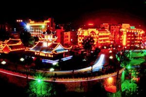 中外抱团：香港财团贵州织金考察