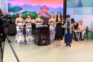 中外抱团：巴西环球电视台直播中国瓷乐民乐艺术风靡南美洲