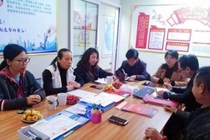 南宁市青秀区金州社区党委到中外抱团指导党建工作