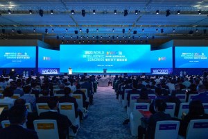 中国在“AI发展安全”的全球关注中举办世界智能大会
