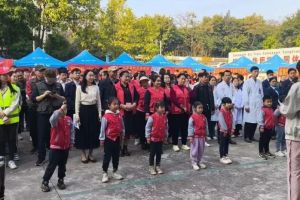 “为新中国成立75周年”献礼系列活动启动暨“学雷锋，文明践行我行动”广西全民学雷锋活动月在南宁火热启动