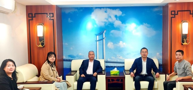 中外抱团网东盟企业俱乐部到南宁晋江商会考察交流