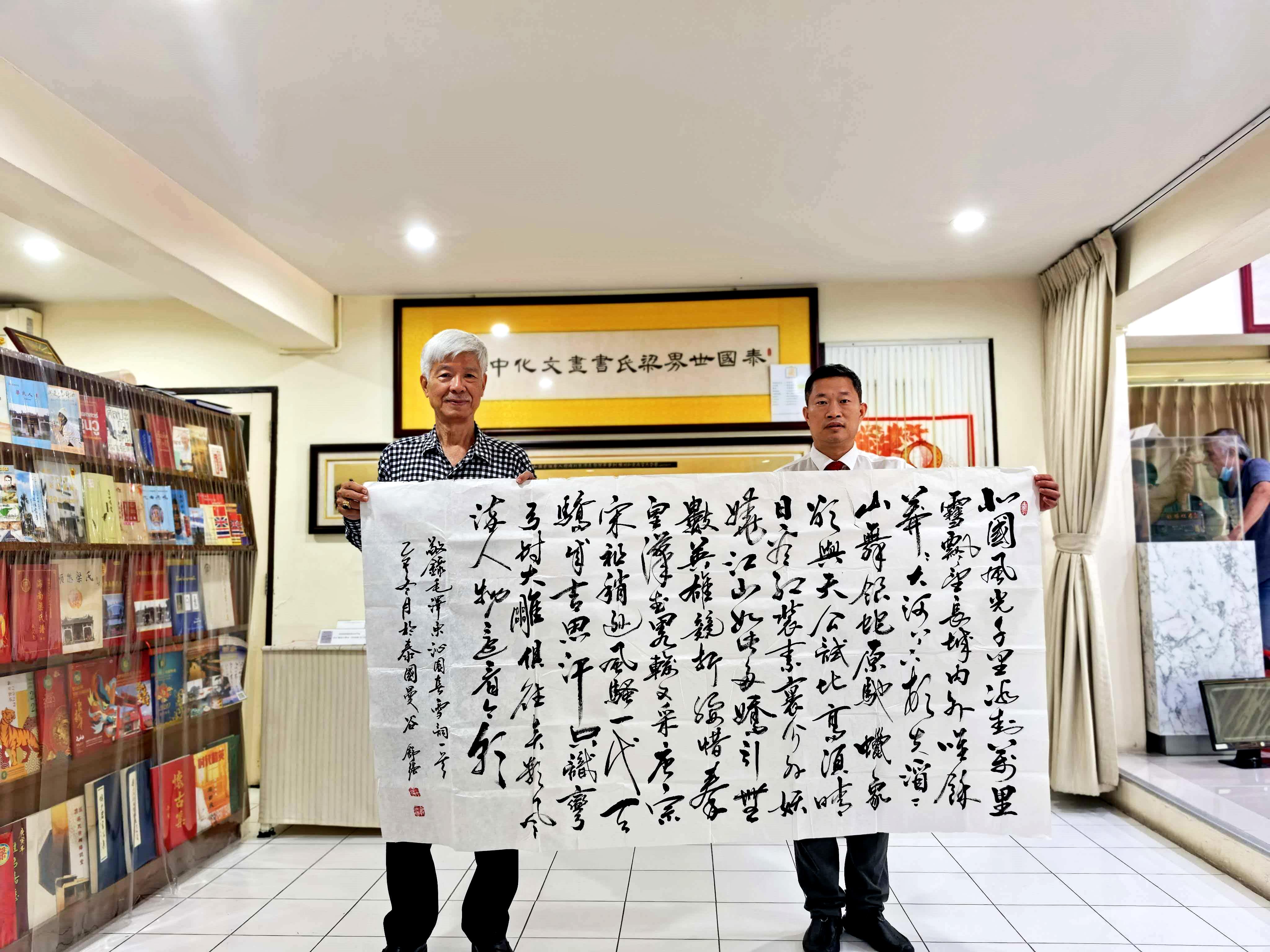 图片描述